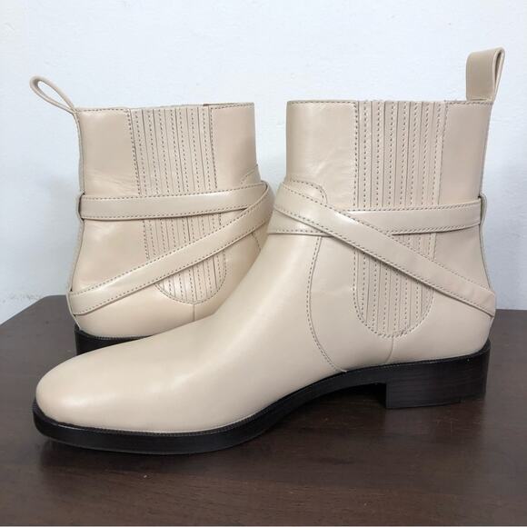 NEW Tory Burch T Hardware Leather Chelsea Boots in Dulce De Leche Size 9.5M - Picture 3 of 11